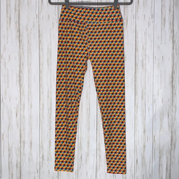 One Size LuLaRoe Geometric Print Leggings - Picture 3 of 3